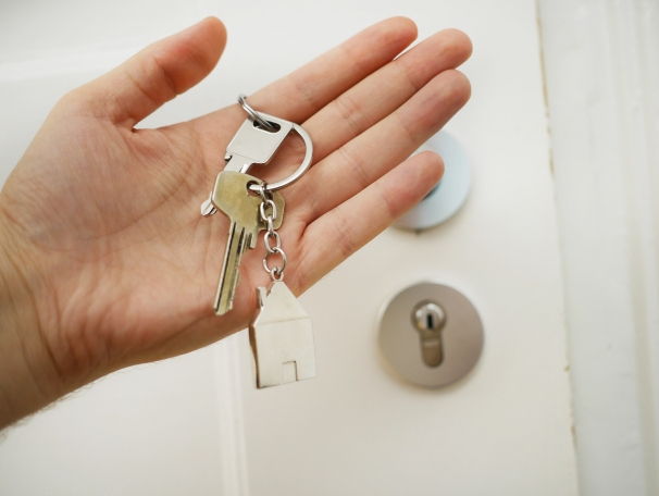 https://ScottMartin.StopRentingStartOwning.org